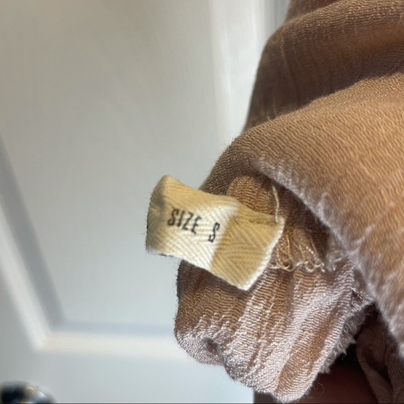 Taupe Tank - Picture 9 of 11